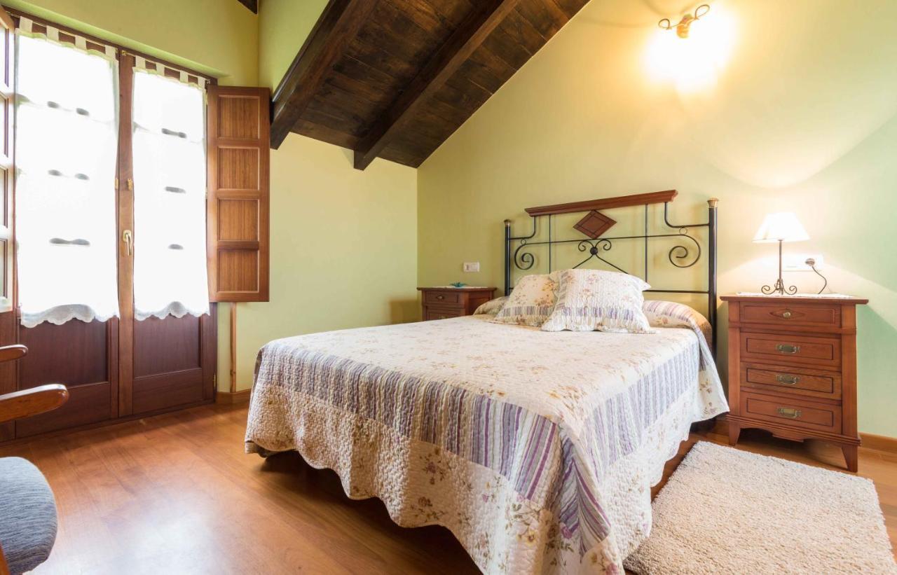 Apartamentos Castrovaselle Nº2 Tapia De Casariego Luaran gambar