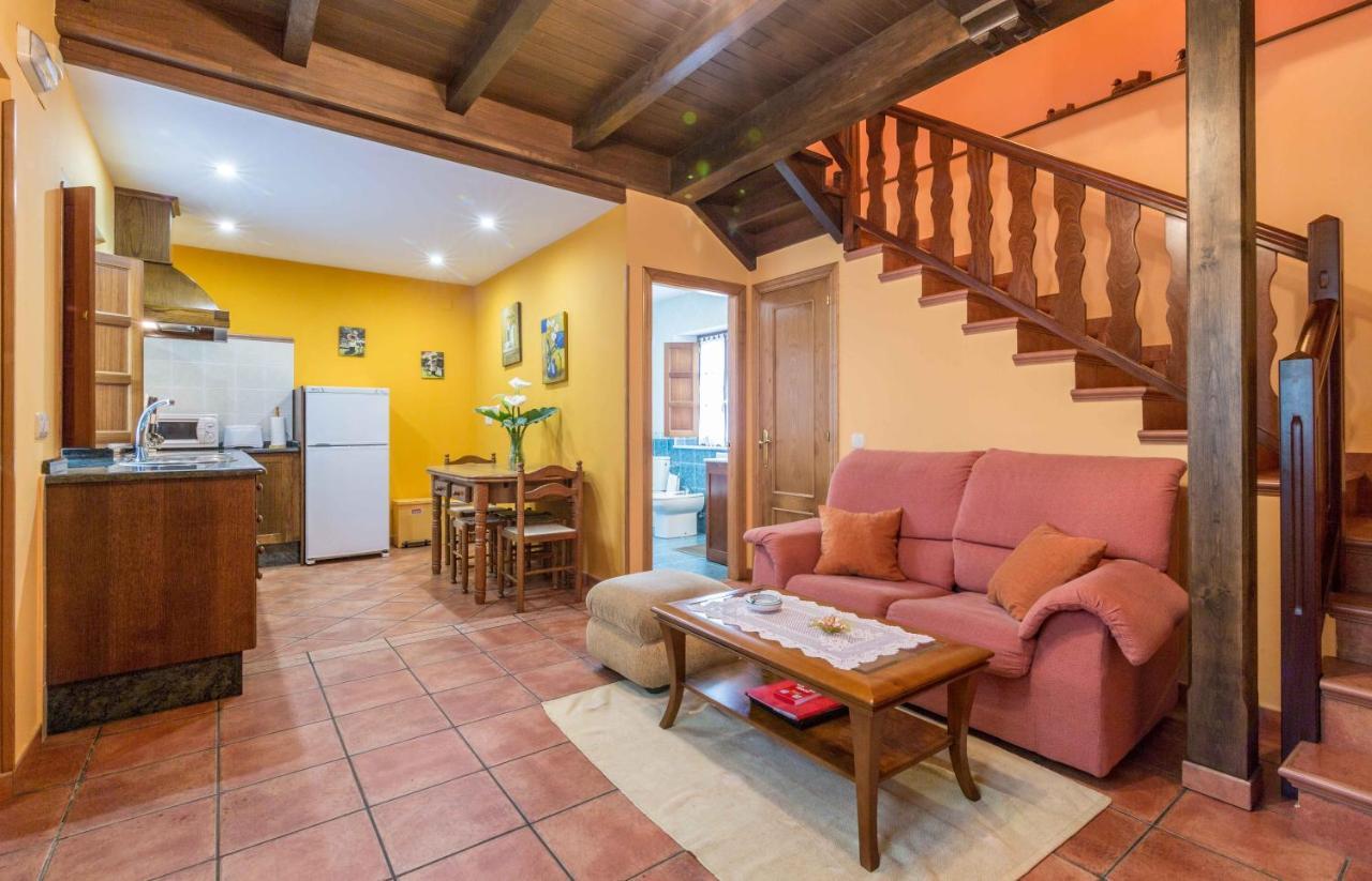 Apartamentos Castrovaselle Nº2 Tapia De Casariego Luaran gambar