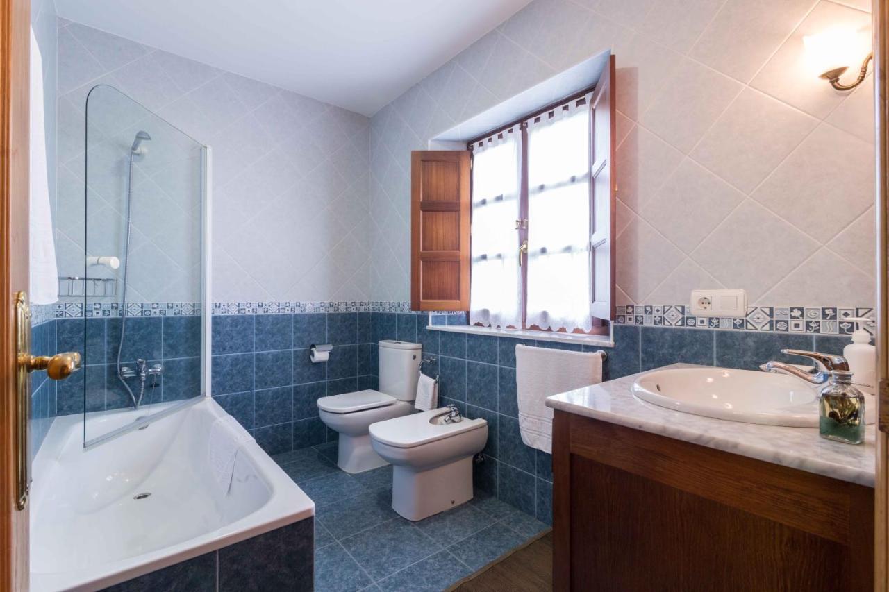 Apartamentos Castrovaselle Nº2 Tapia De Casariego Luaran gambar