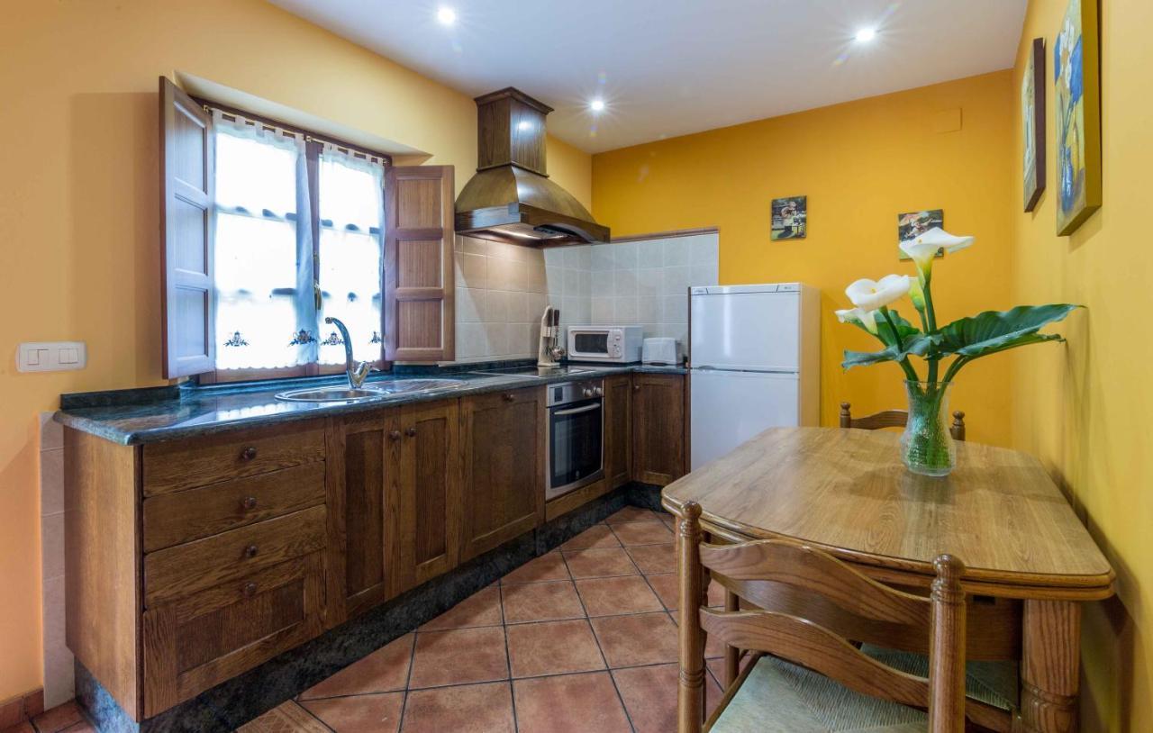 Apartamentos Castrovaselle Nº2 Tapia De Casariego Luaran gambar